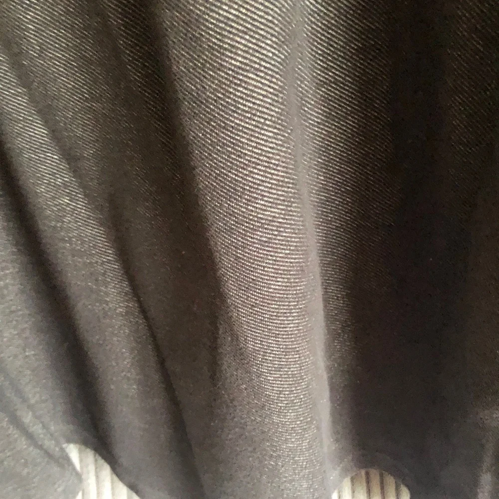 N/A comfortable dark